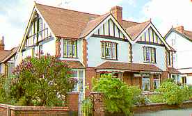 Minion B&B,  Llandudno